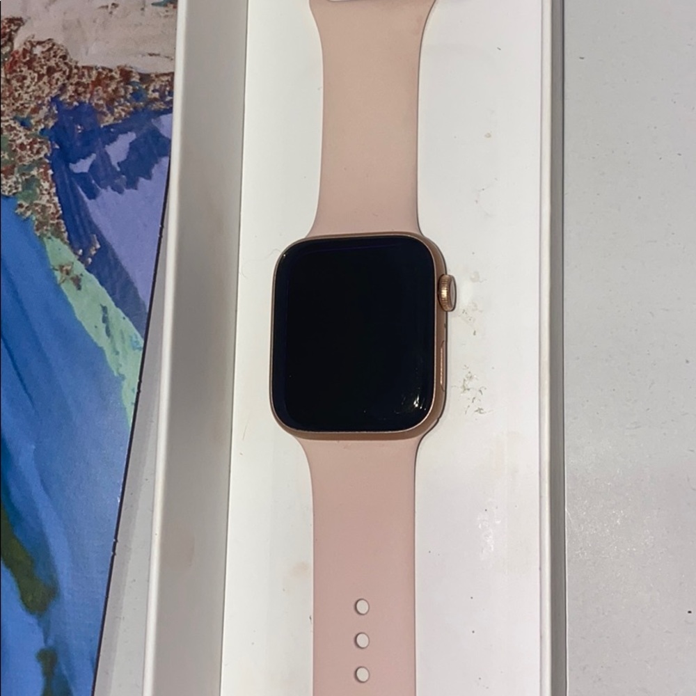 Apple Watch series 5 44mm